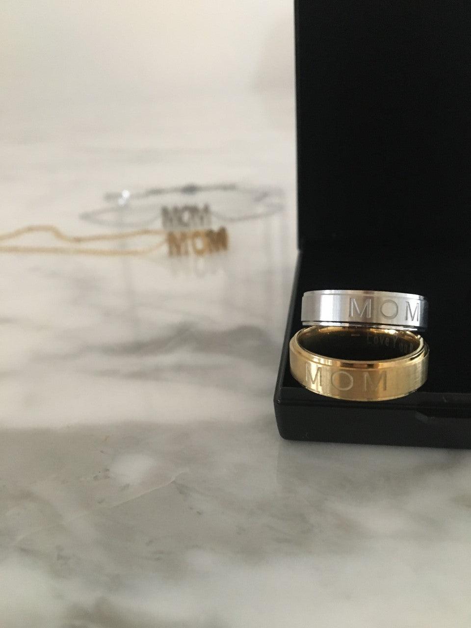 MOM ring - Guld eller sølv - Black Design