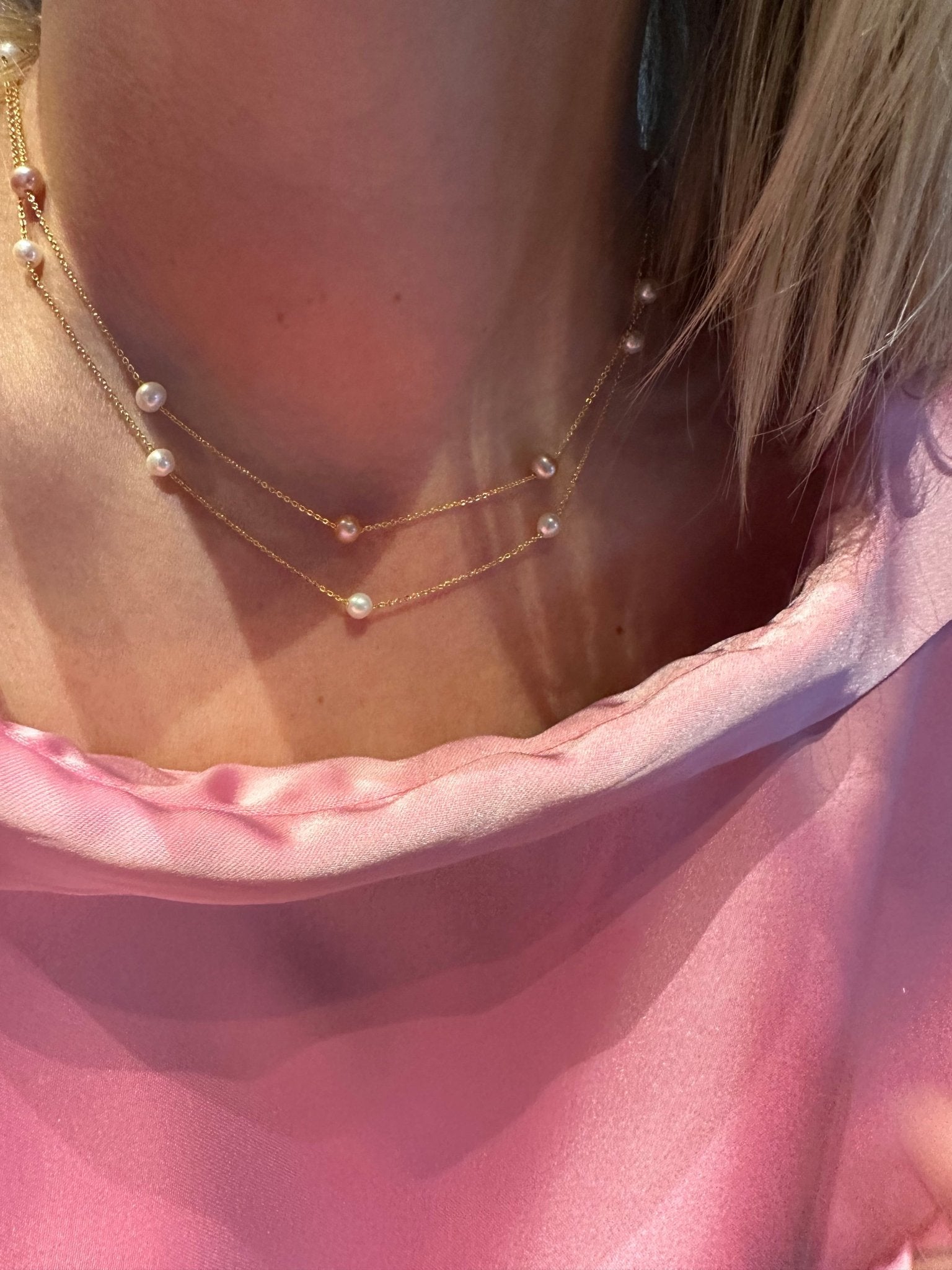 Amanda Halskæde med ægte ferskvandsperler, 40 til 45 cm