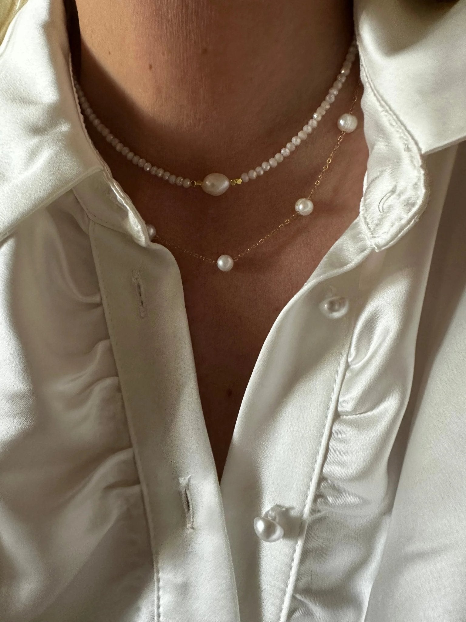 Rie Halskæde closeup