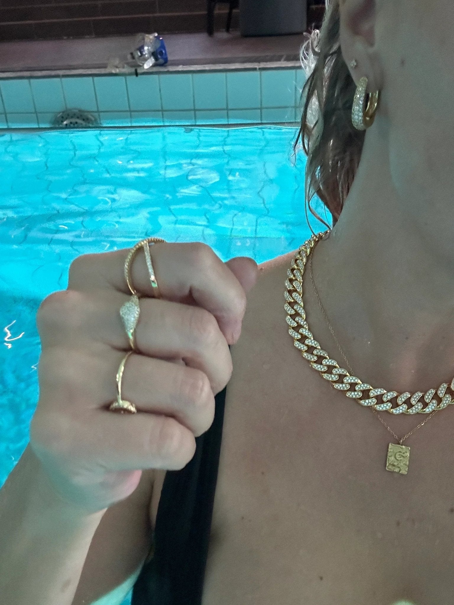 Kryds Ring swimmingpool