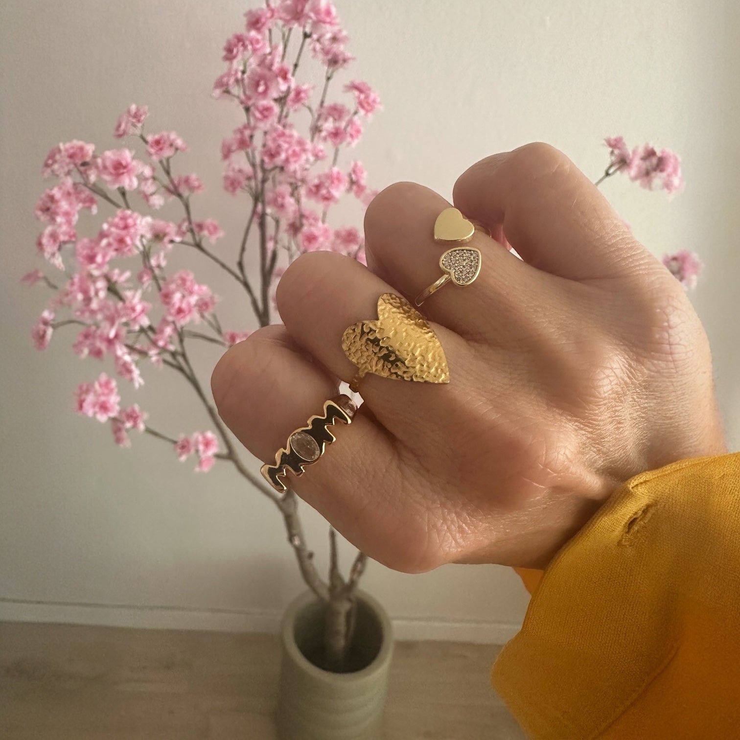 MOM Ring